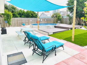 Sea Salt Vacation Home, Private Pool - Walk to Beach